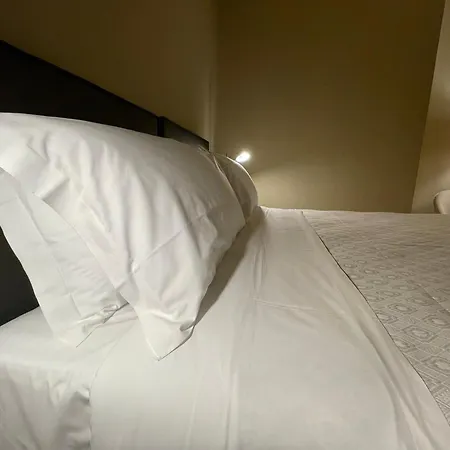 La Galleria Guest house