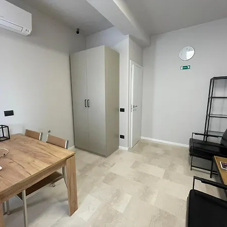 Guest house La Galleria Parma