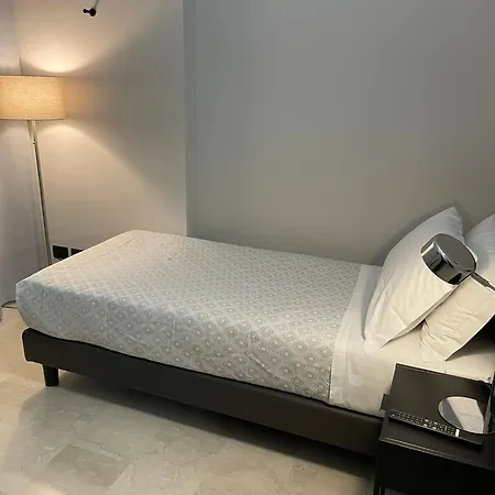 La Galleria 3*