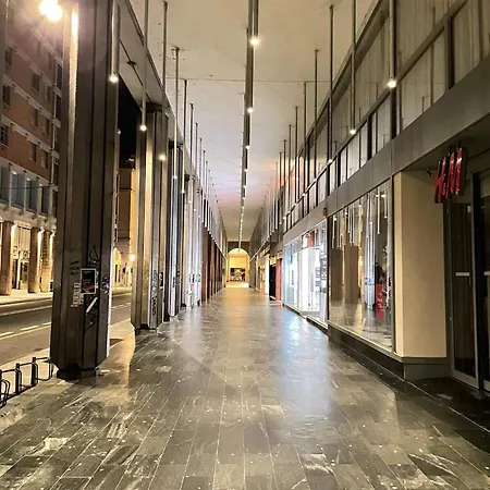 La Galleria Gæstehus Parma