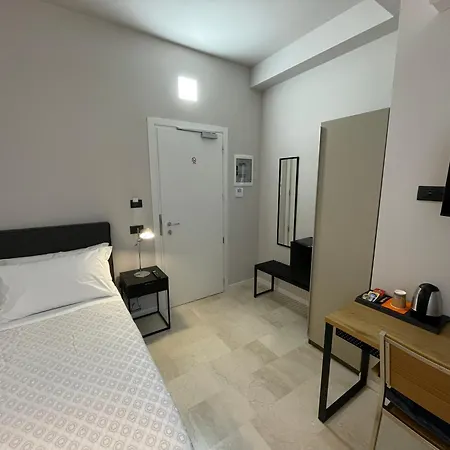 La Galleria Guest house