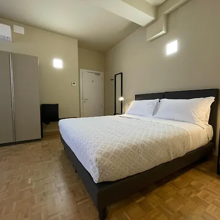 La Galleria Pensión 3*