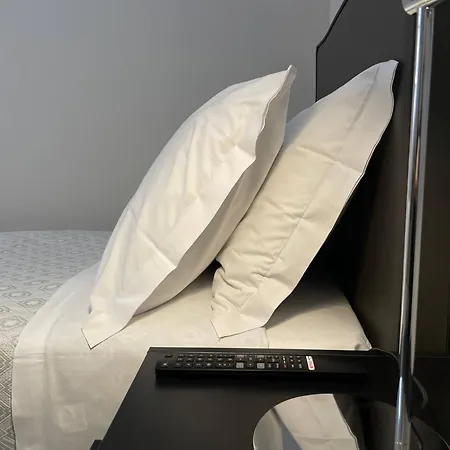 La Galleria Guest house