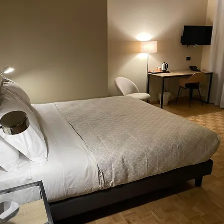 La Galleria Guest house Parma