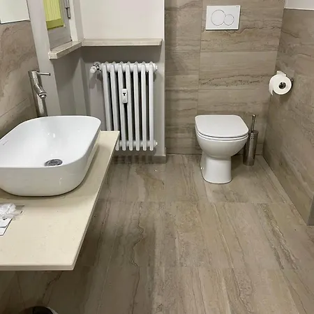 Pensión La Galleria 3*